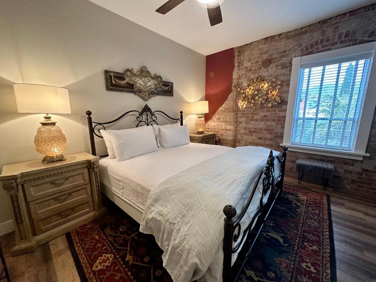 Bisbee Brownstone Suites 외부 사진