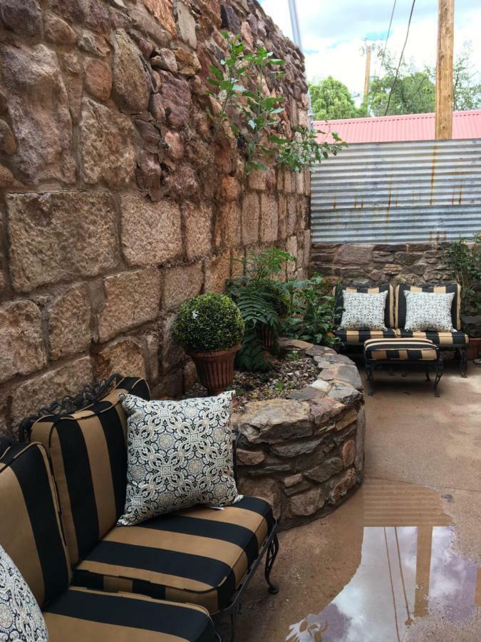 Bisbee Brownstone Suites 외부 사진